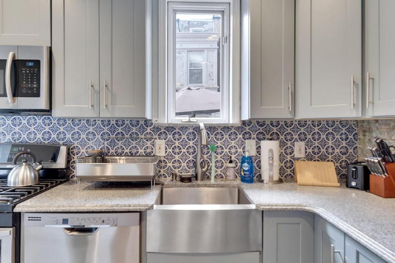 Stylish Rowhome-Fishtown-Near Shops Philadelphia Exterior foto